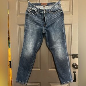 Judy Blue Women’s Classic Indigo Boyfriend Fit Straight Leg Jeans